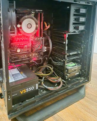 PC Fisso i7-6700K, 32GB RAM, 4TB SSD/HDD, be quiet