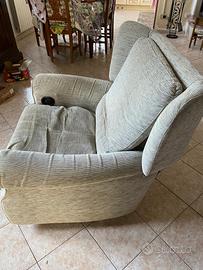 Poltrona Relax reclinabile con poggiapiedi