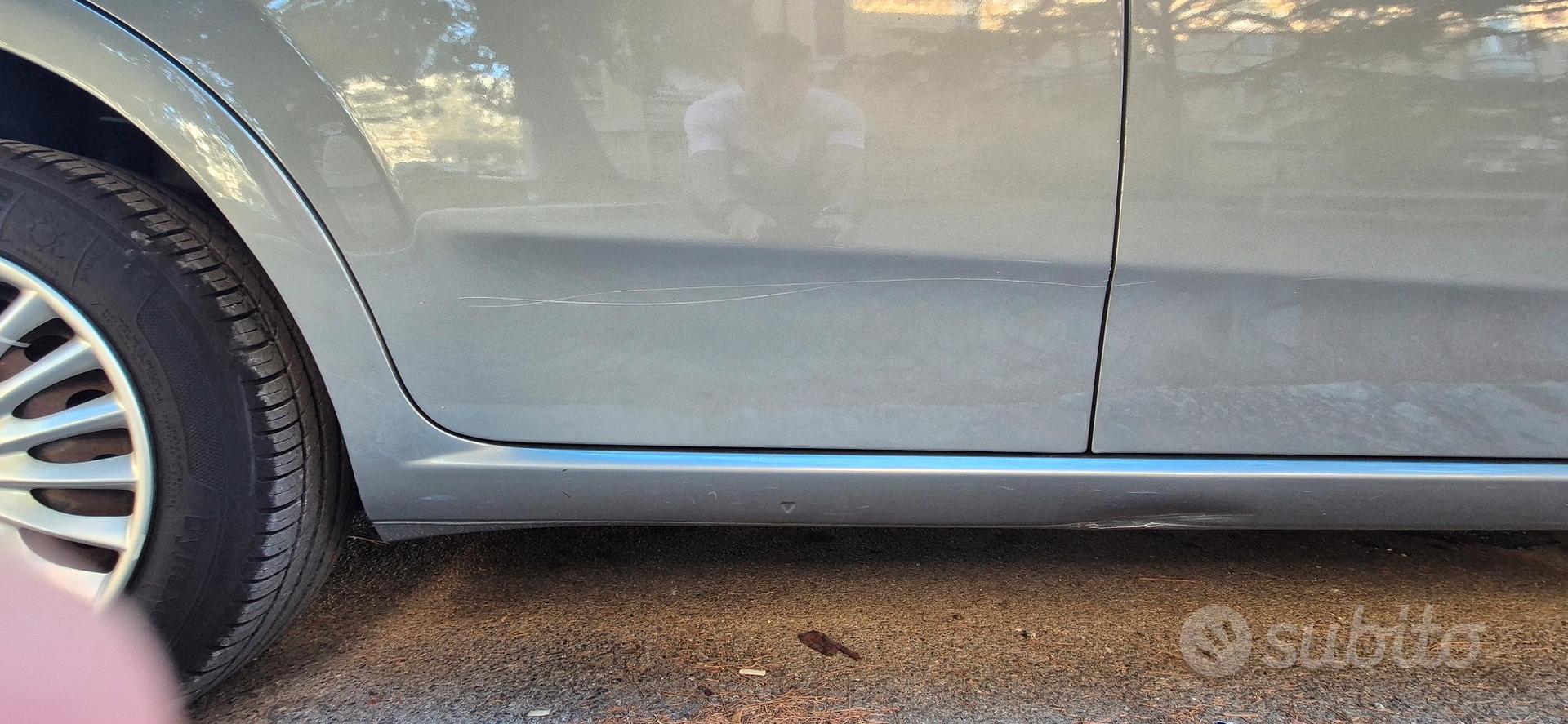 Fiat Punto 2011 photo 3