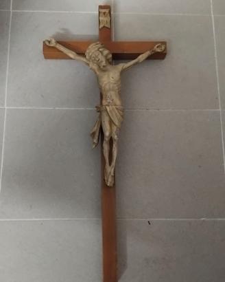 Crocefisso  antico di grande dimensione