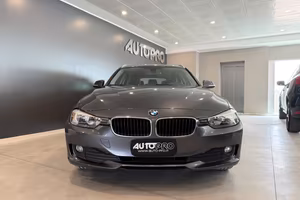 BMW 318d xDrive Touring Sport