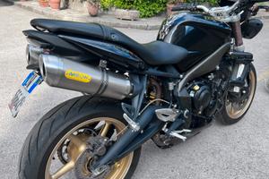 Street triple 675