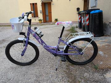 Bicicletta bambina taglia 28