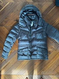 Piumino Moncler taglia xs uomo