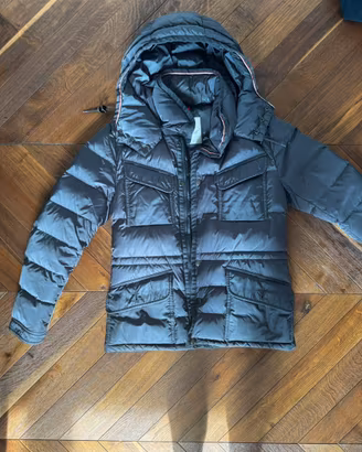 Piumino Moncler taglia xs uomo