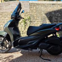 Piaggio Beverly S 400 HPE