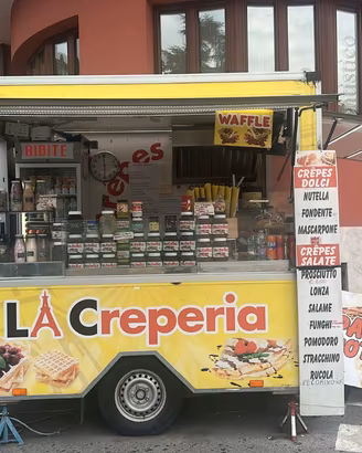 Carrello street food crepes panino bevande