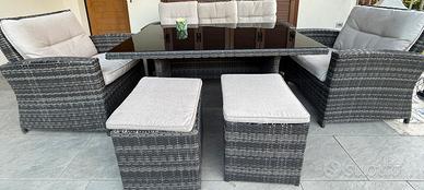 Set da giardino in rattan intrecciato con tavolo