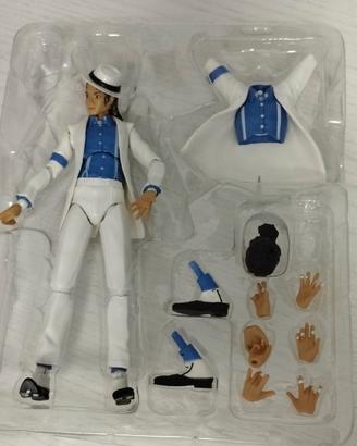 Riproduzione pupazzetto Michael Jackson