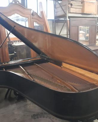 pianoforte a coda del 1900