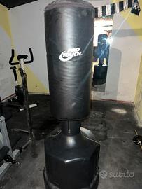 Sacco da boxe da terra pro touch