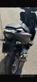Aerox 50  Yamaha 2 tempi