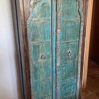 Mobile in legno antico