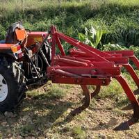 Tiller estirpatore 5 vomere - 135 cm per trattori