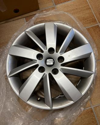 Cerchi da 16 Seat Leon 2014 5f1