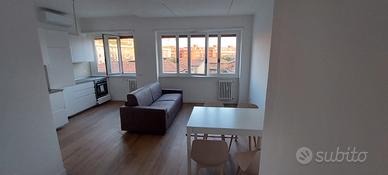 Bilocale 5° piano con balcone appena ristrutturato