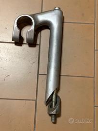 Attacco manubrio bici