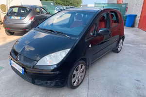 Mitsubishi Colt 1.3 16V 5p. Insport