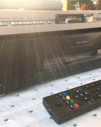 Lettore dvd e lettore vidéocassette nuovi