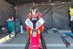 bmw s1000rr  pronto pista