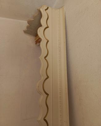 Montante per tende in legno