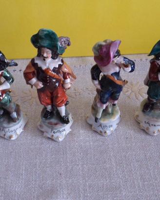 STATUINE CARAMICA CAPODIMONTE I 4 MOSCHETTIERI