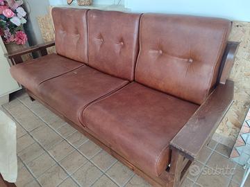 divano in legno 3 posti