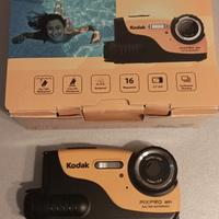 macchina fotografica digitale waterproof Kodak 