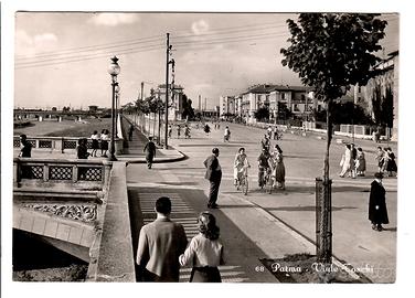 Cartolina Parma Viale Toschi Anni 50