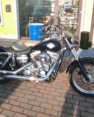 Harley Davidson Dyna Superglide 