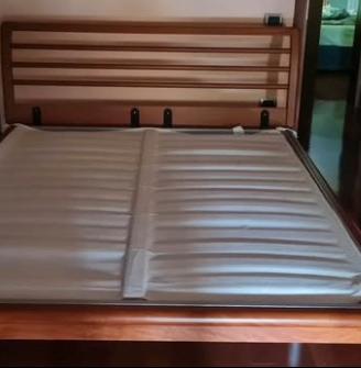 Camera da letto in ciliegio