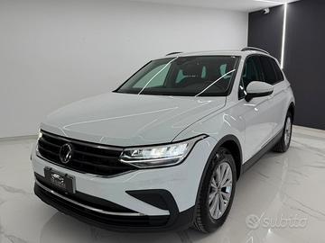 Volkswagen Tiguan 2.0 TDI 150 CV SCR DSG Elegance