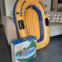 piscina più gommone