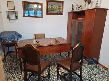 Scrivania e accessori studio ufficio