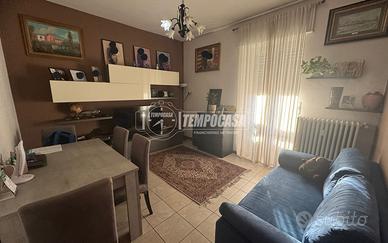 BILOCALE RISTRUTTURATO POSIZIONE CENTRALE!!