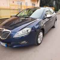 lancia delta 1.6 mjt 105 cv