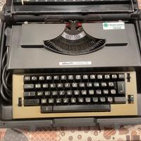 Macchina da scrivere elettrica olivetti lettera 38