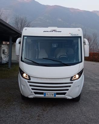 Motorhome roller team Pegaso 288