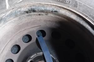 4 gomme e 4 dischi Pirelli invernali