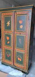 Armadio Indiano in legno massello dipinto