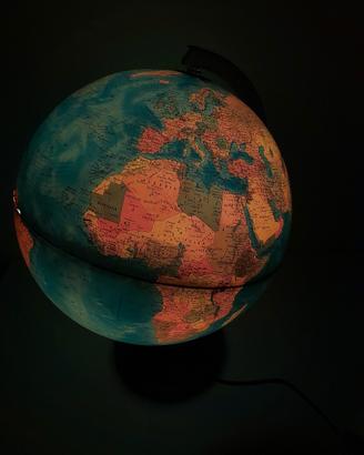 Mappamondo illuminabile (luce cambiabile)