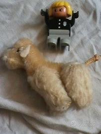 80 tra PUPAZZETTI e accessori giocattoli VARI