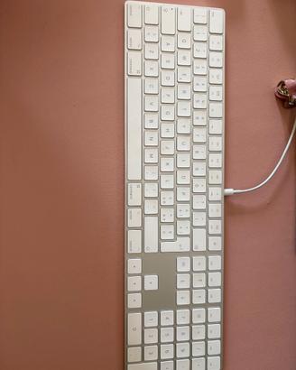 Magic Keyboard Apple