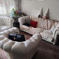 divano in pelle 