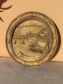 Piatto gesso souvenir Cogoleto
