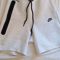pantaloni corti Nike tech xs uomo