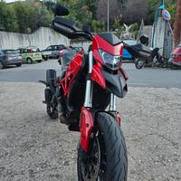DUCATI HYPERMOTARD 939