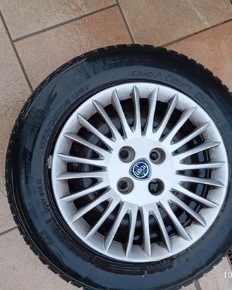  gomme invernali+ cerchi Lancia Ypsilon 175/65 R14