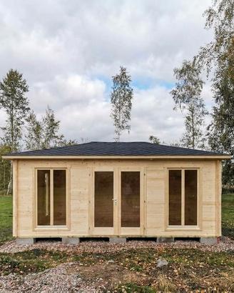 CASETTA DI LEGNO JULIA 40mm 590x400x290h cm + PAV.