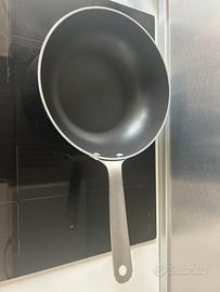 Padella Alessi serie Dressed